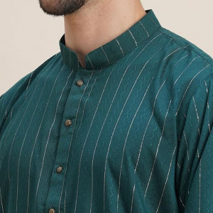 Tavasya Men Rayon Blend Striped Regular Kurta